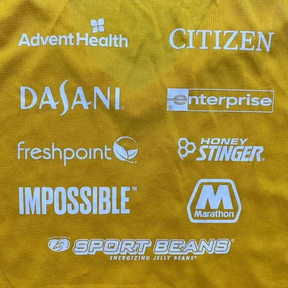 Run Disney Womens 2023 Half Marathon Encanto Mirabel Wine And Dine Shirt‎ Small - Picture 9 of 10